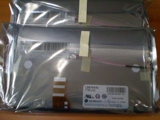 TFT 7,0" LB070W02-TMJ2 220 cd/m2 (typowy) 65/65/45/55 (typowy)
